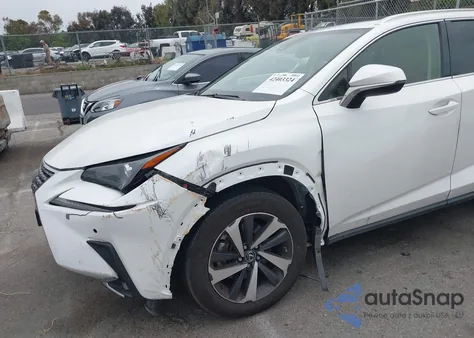 2021 Lexus Nx 300H Base/300H Luxury/300H F Sport Black Line из США, поврежденный, VIN JTJGJRDZ4M5013557